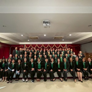  ดร.นิภา โสภาสัมฤทธิ์ เป็นประธานเปิด และร่วมเป็นวิทยากรบรรยายในโครงการสร้างผู้นำยุคใหม่ ซื่อสัตย์ รอบรู้ สู้งาน มีธรรมาภิบาลในการบริหาร ประจำปีงบประมาณ พ.ศ. 2568