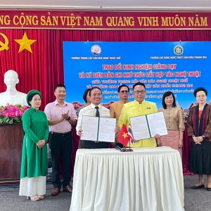 สถาบันบัณฑิตพัฒนศิลป์ ลงนามความร่วมมือ (MOU) กับวิทยาลัยศิลปะเว้ ประเทศเวียดนาม