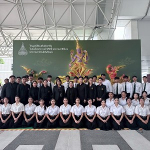 วิทยาลัยนาฏศิลปสุพรรณบุรี ชมการแสดงโขน ชุด สัตยาพาลี ณ ศูนย์วัฒนธรรมแห่งประเทศไทย