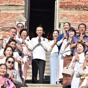 วิทยาลัยนาฏศิลปสุพรรณบุรี ร่วมงานประเพณี "แต่งไทยใส่บาตร สมโภชพระธาตุ เมืองสุพรรณ" ประจำปี 2569