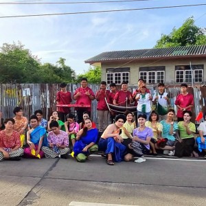  วิทยาลัยนาฏศิลปสุพรรณบุรีจัดนักดนตรี นักแสดง กองเชียร์ให้กำลังใจสร้างสีสันใน กิจกรรม เดิน-วิ่ง “OLYMPIC DAY SUPHANBURI 2026”
