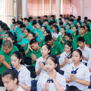 วิทยาลัยนาฏศิลปจันทบุรี จัดกิจกรรมสวดมนต์ไหว้พระ ทำสมาธิ ประจำสัปดาห์