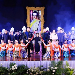 วิทยาลัยนาฏศิลป ร่วมถ่ายทอดความงดงามศิลปวัฒนธรรมไทย ในมหกรรม “ถวายอาลัยพระมิ่งแม่แห่งแผ่นดิน” ณ จังหวัดลพบุรี